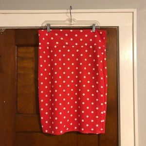 NWOT LuLaRoe Polka dot Cassie Size XL